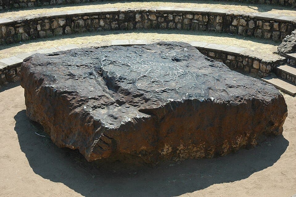 How to Tell If a Rock Is a Meteorite (Real Tests)
